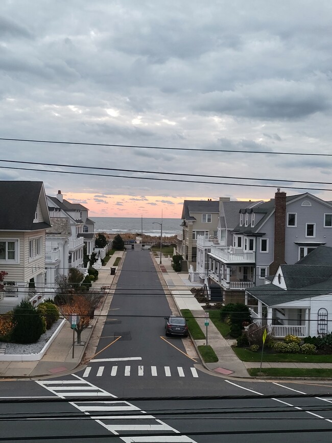 Sunset View from 3rd floor - 4907 Atlantic Ave