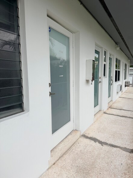 Building Photo - 1334 Euclid Ave