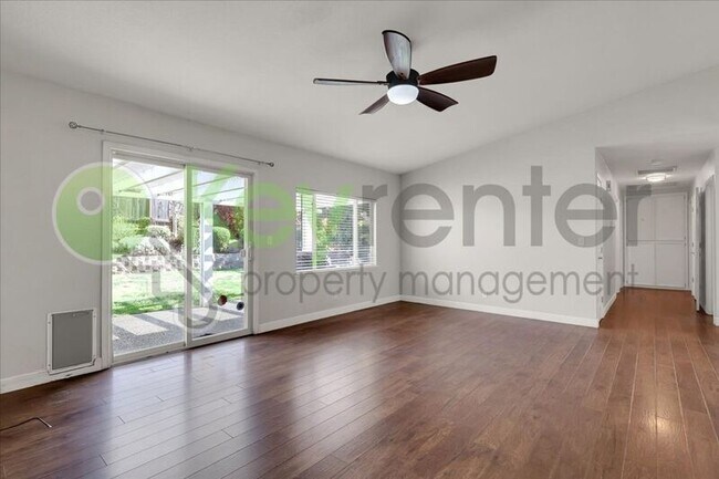 Building Photo - 6359 Edgewood Way