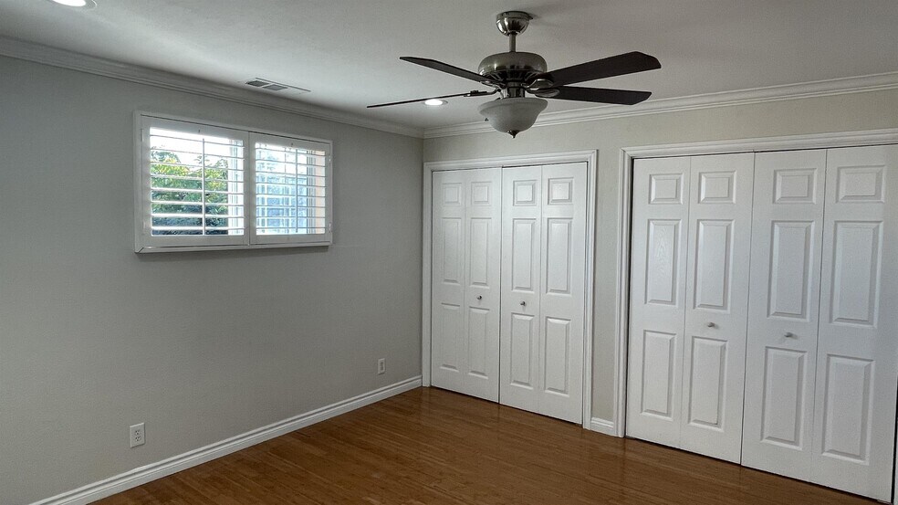 Building Photo - 5138 W 141st St