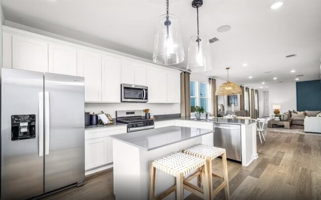 Building Photo - 368 Kapok St