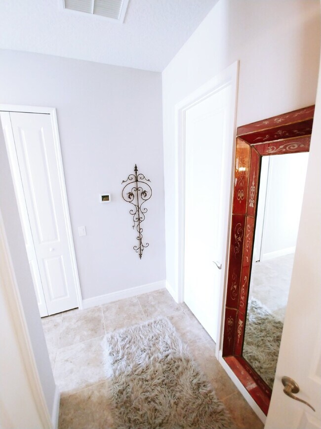 Building Photo - "Spacious 4 Bed, 3.5 Bath Rockledge Rental - Your Dream Home Awaits!"