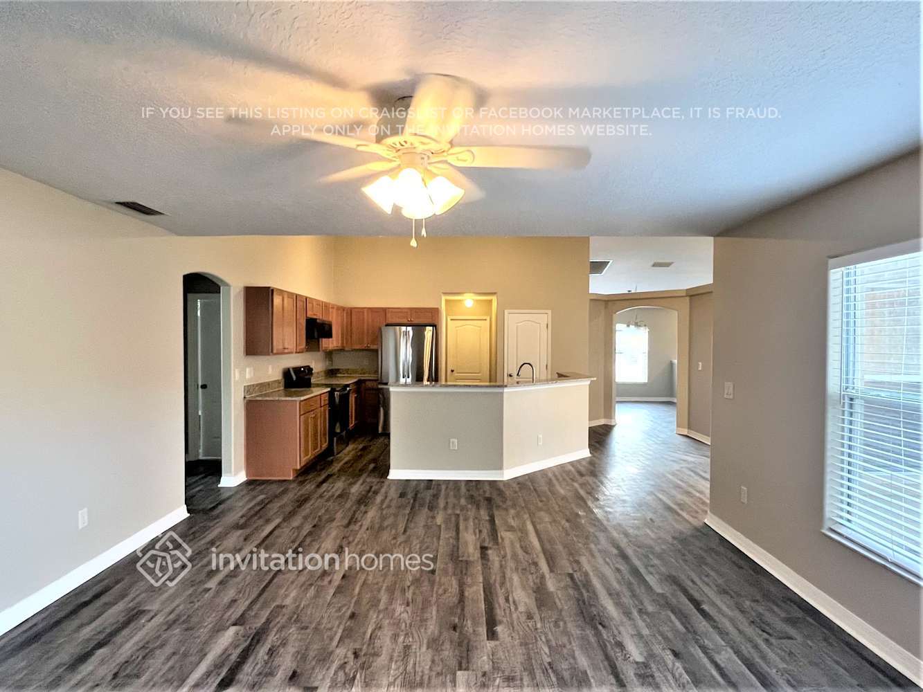 Building Photo - 752 Westview Dr