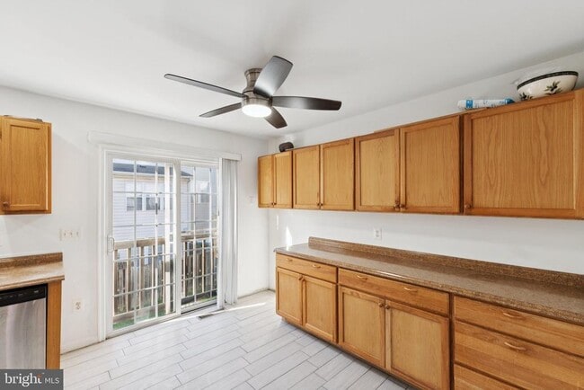 Building Photo - 13965 Sawteeth Way