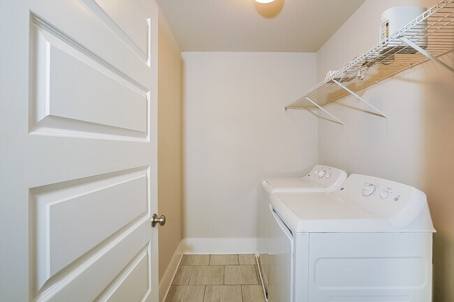 Building Photo - 385 McCollum Rd, Meridianville, AL