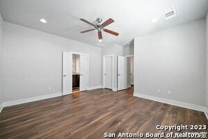 Building Photo - 223 Claremont Ave