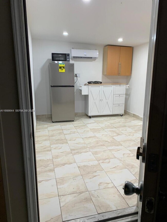 Building Photo - 20811 NW Miami Pl