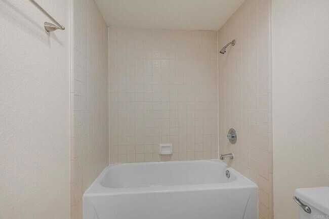 Building Photo - 801 Kalpati Cir