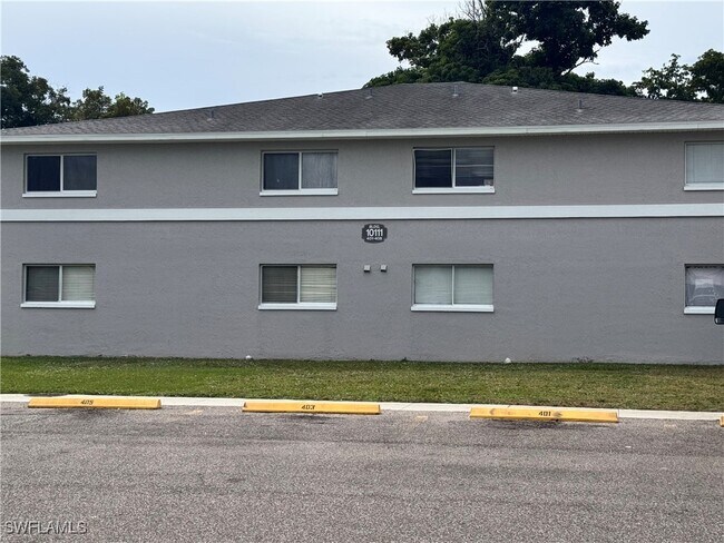 Building Photo - 10111 Sandy Hollow Ln