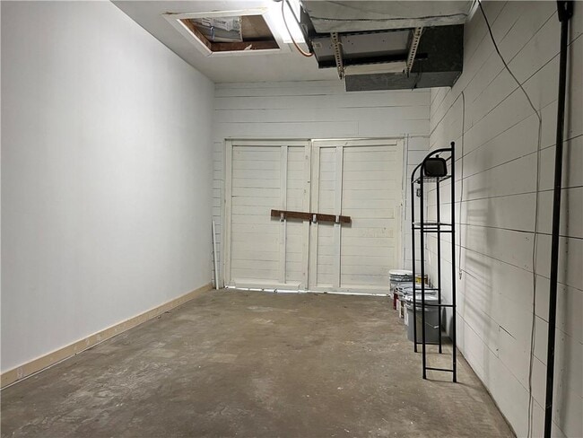 Building Photo - 1201 Norwood Rd