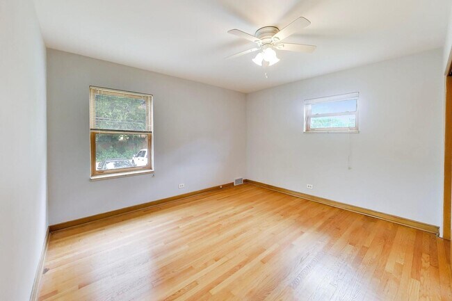 Building Photo - 3024 S Harlem Ave