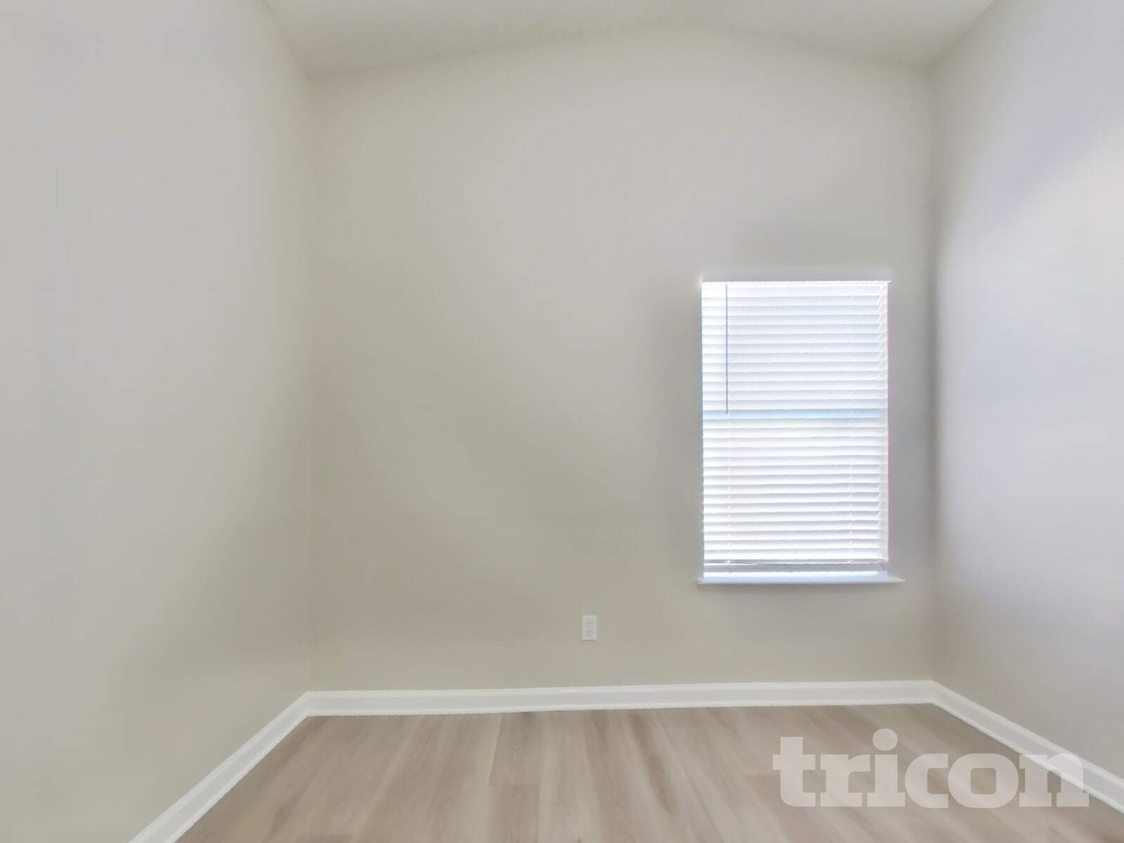 Building Photo - 3146 Boynton Dr