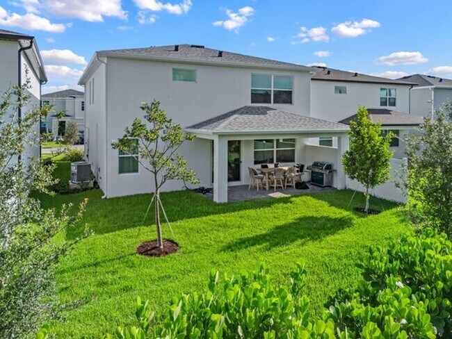 Building Photo - 7274 Lenora Ln
