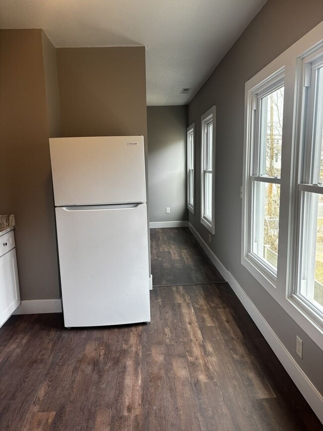 Building Photo - 92-98 Wells Street