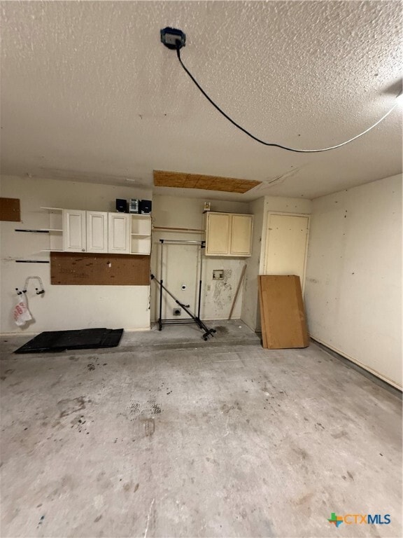 Building Photo - 702 Spring Hollow Dr