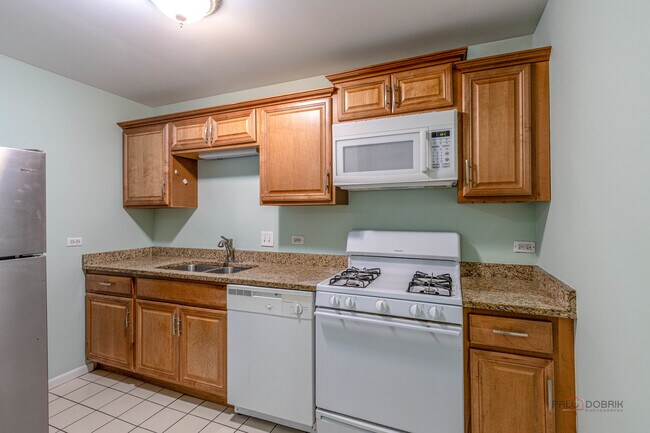 Building Photo - 1147 Miller Ln