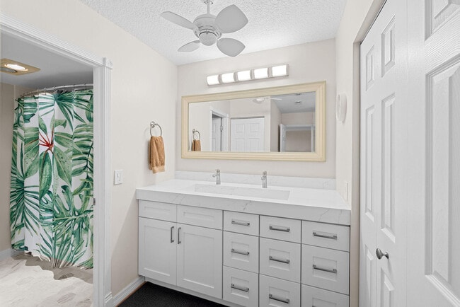 Building Photo - 9193 Pecky Cypress Ln