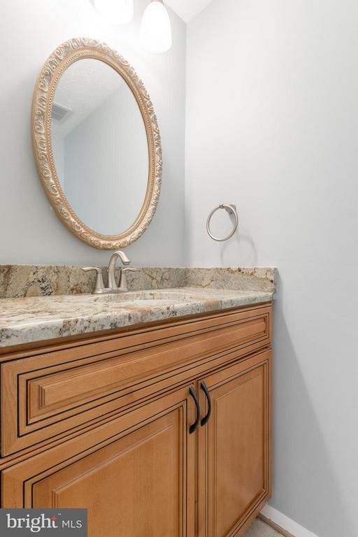 Building Photo - 8334 Windfall Rd