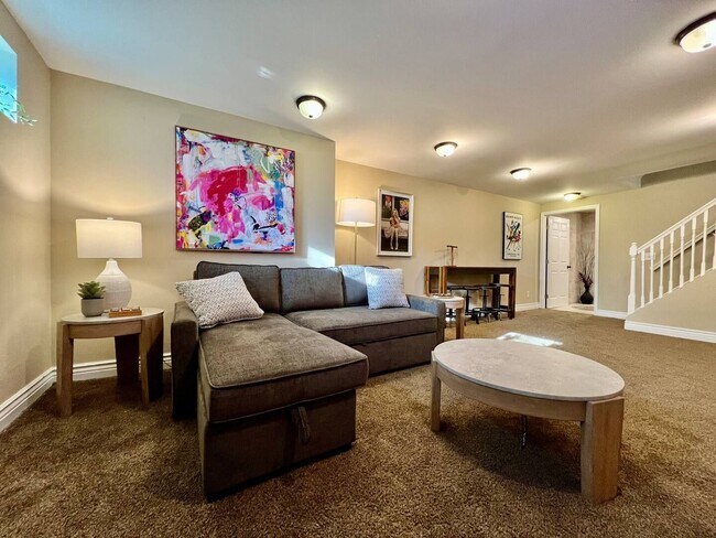 Building Photo - Executive home in West Chester Game Room H...