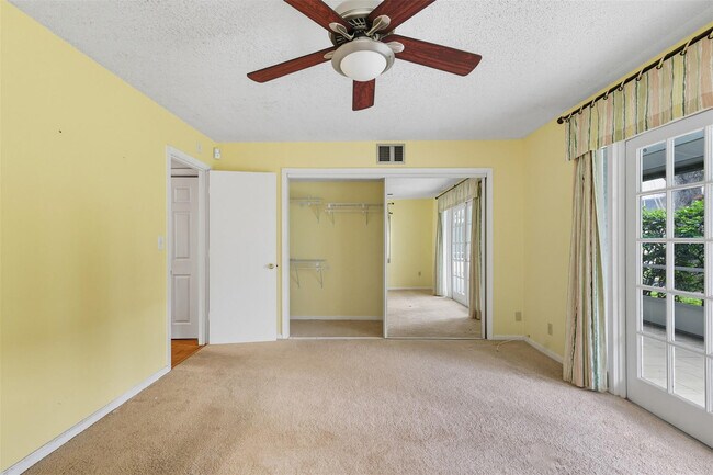 Building Photo - 7556 Stirling Rd