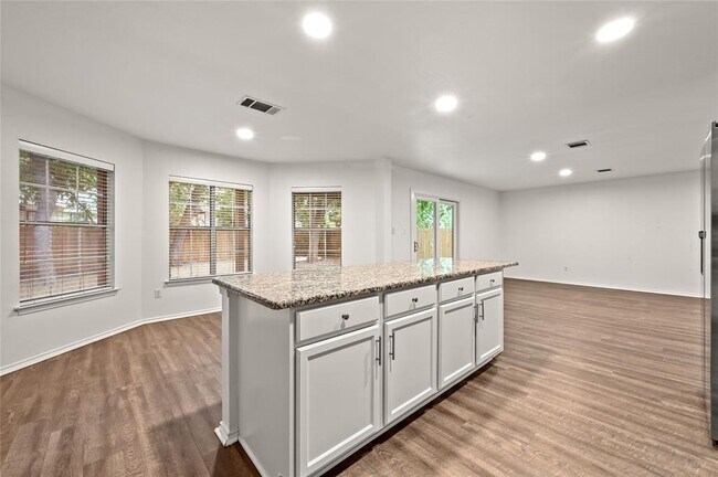 Building Photo - 2217 Riker Ridge Trail