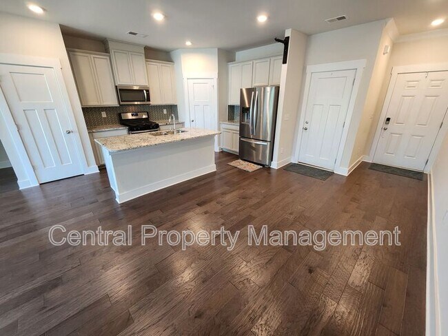 Building Photo - 112 Outback Dr