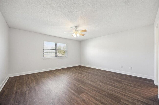 Building Photo - 1166 Barkston Dr