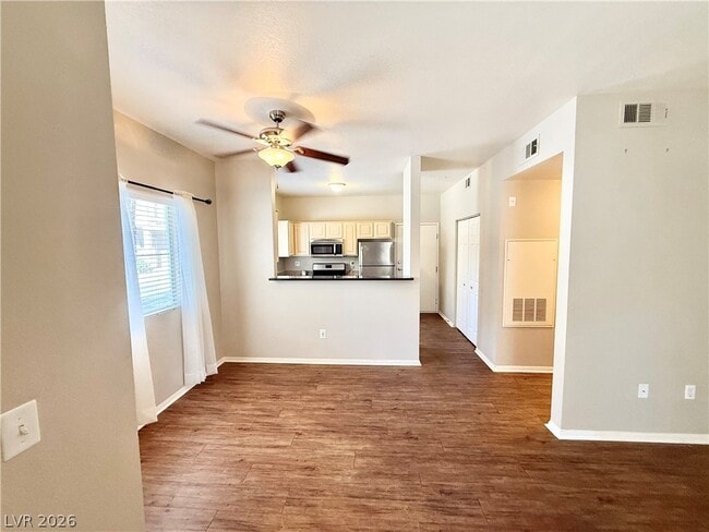 Building Photo - 5250 S Rainbow Blvd