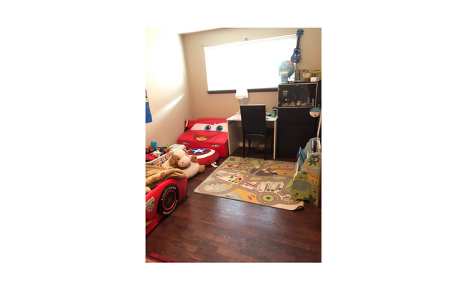 Building Photo - 3643 35th Ave W