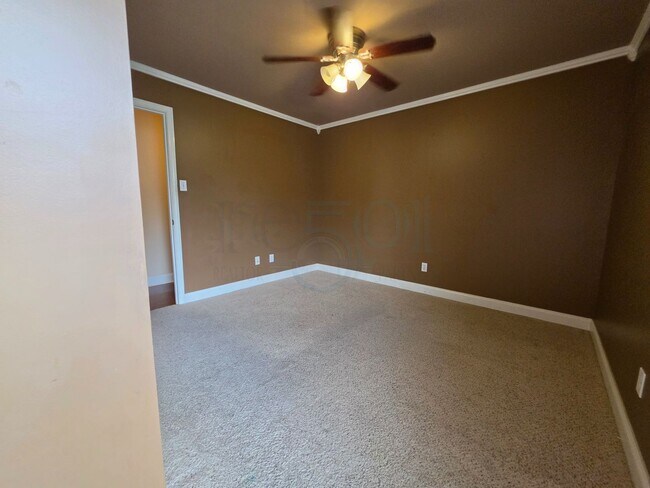Building Photo - Great 3BR 2BA Find in Pleasant Tree Neighborhood!
