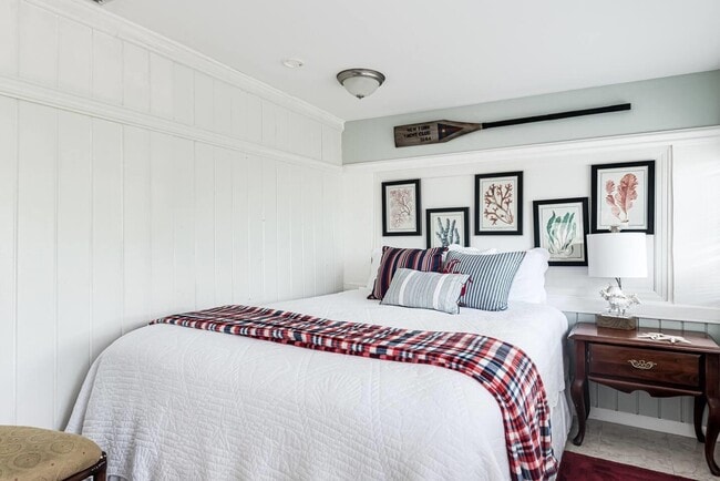 Building Photo - 1907 Parker Ave