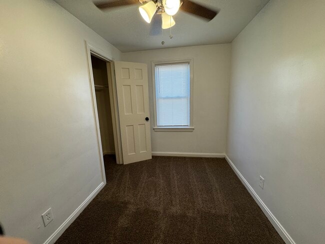 Building Photo - 133 16th St NE