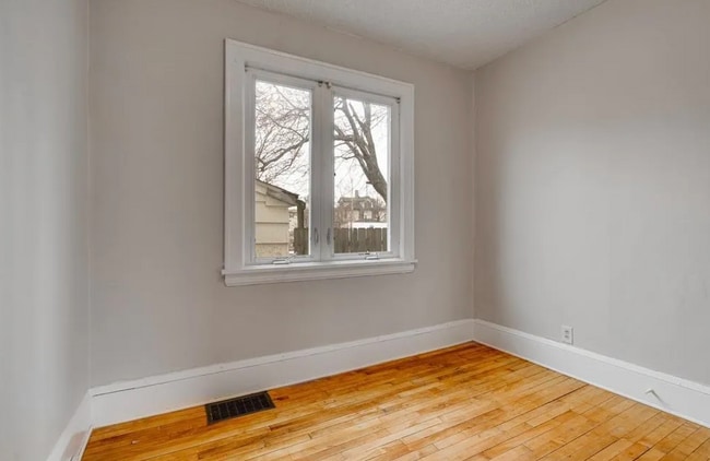 Building Photo - Camden Town