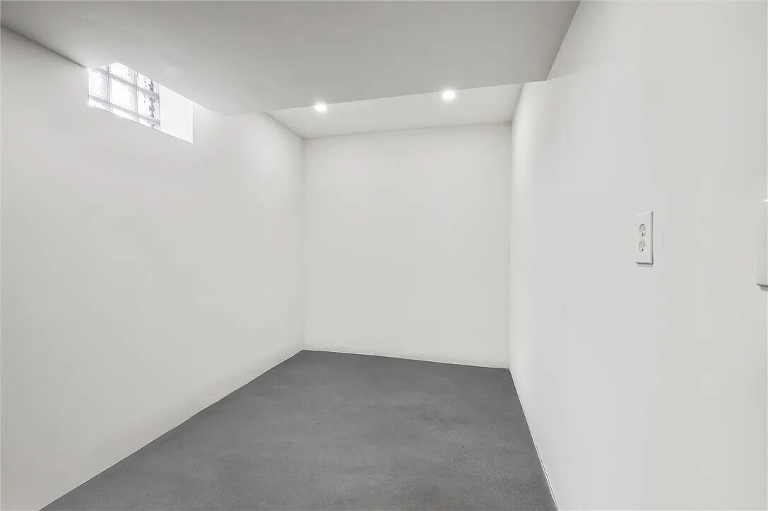 Building Photo - 362 Marshall Ave