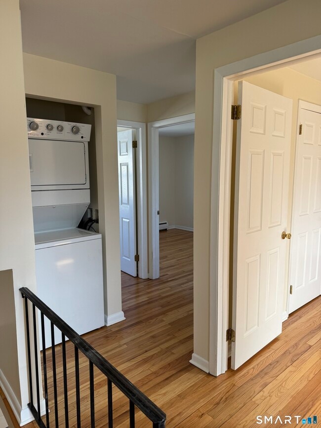 Building Photo - 855 Black Rock Tpke