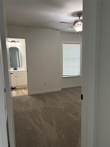 Building Photo - 13421 Alysheba Dr