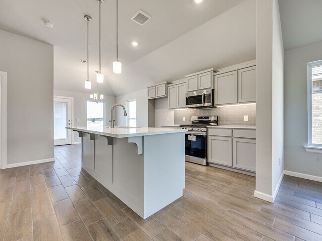 Building Photo - 1117 SW 139th Ter