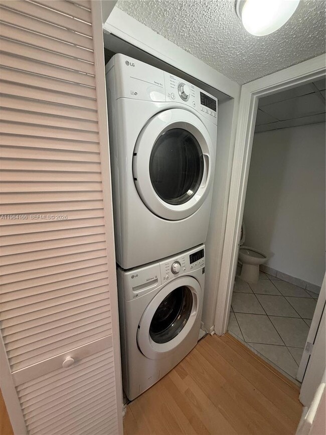 Building Photo - 2515 NW 99th Ave