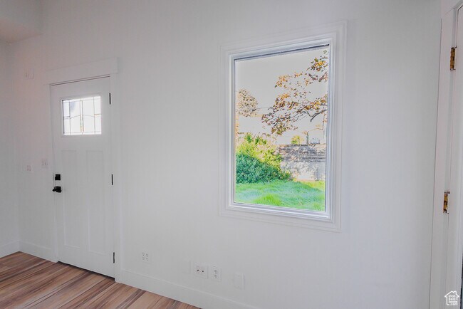 Building Photo - 8544 S 300 E