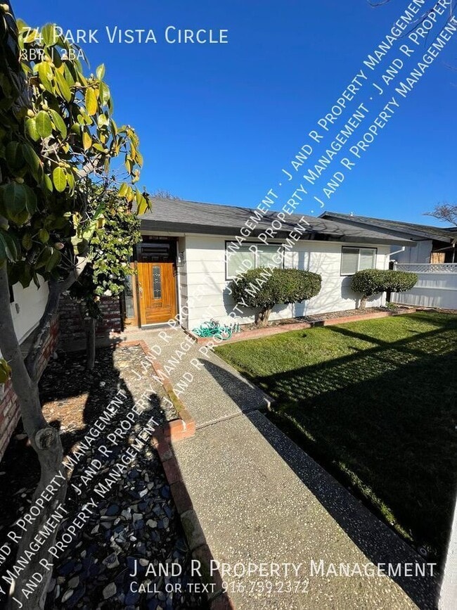 Building Photo - 74 Park Vista Cir