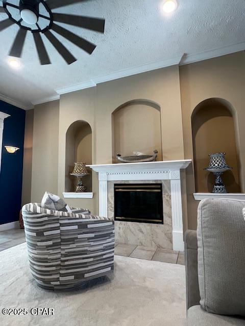 Building Photo - 136 Hombre Cir