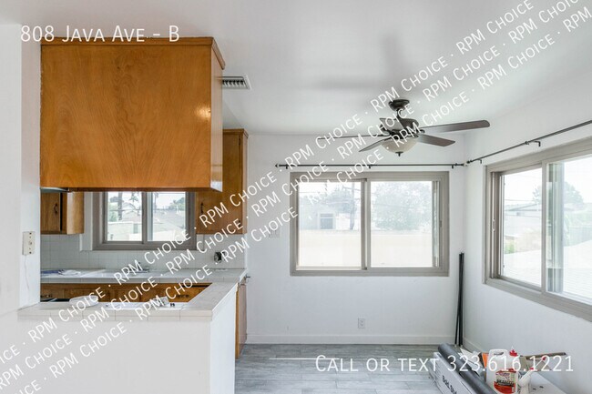 Building Photo - 808 Java Ave