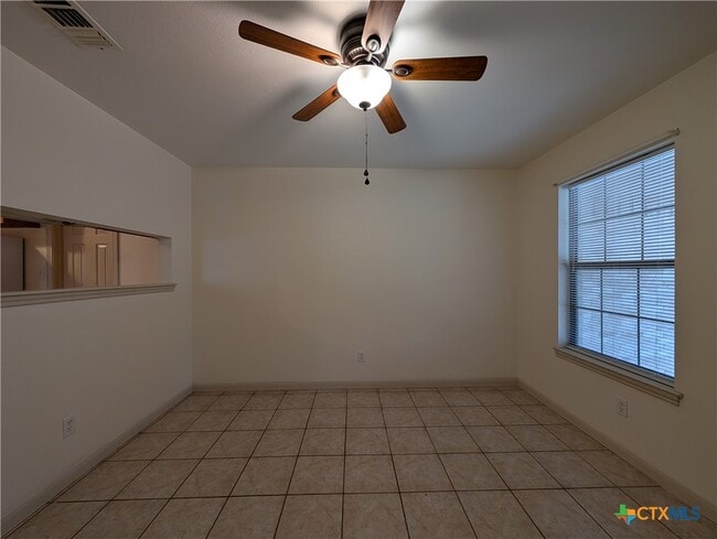 Building Photo - 1134 Misty Acres Dr
