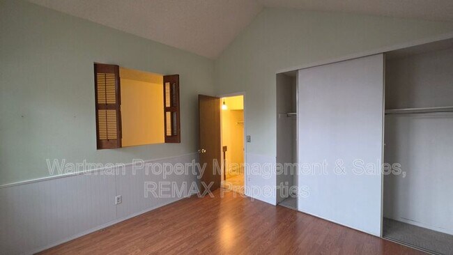 Building Photo - 6818 Ravencrest Dr