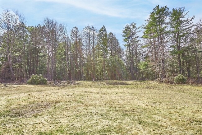 Building Photo - 60 Overlook Rd