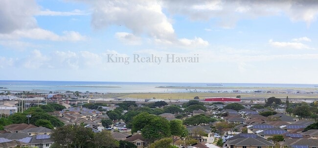 Building Photo - UPGRADED 3 br / 2 ba Only 2 units per flr, VIEWS, Utils Incl.+2 prkg.