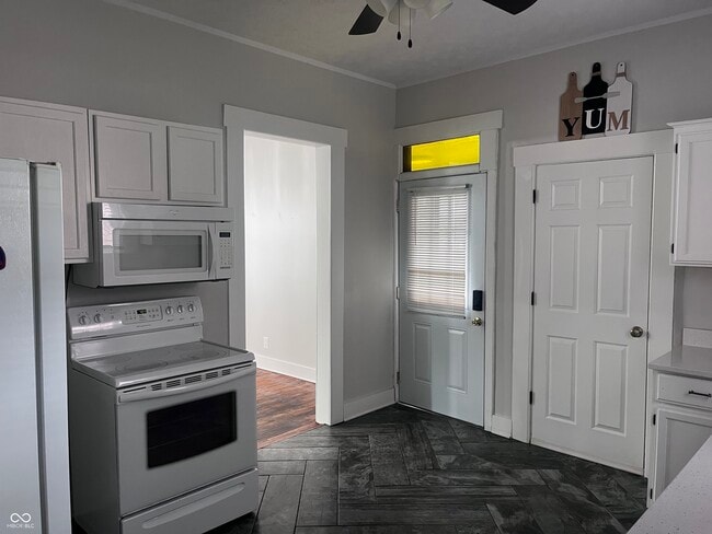 Building Photo - 2932 N Washington Blvd