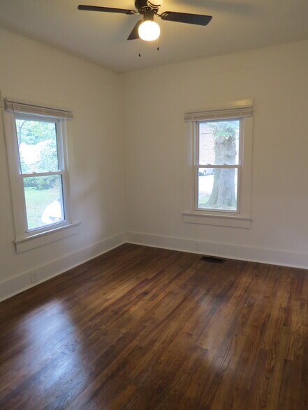 Building Photo - 2623 Tecoma Dr