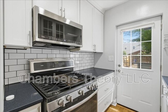 Building Photo - 1535 Constitution Ave NE