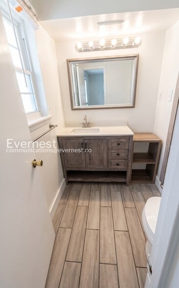 Building Photo - 2086 Montreat Cir